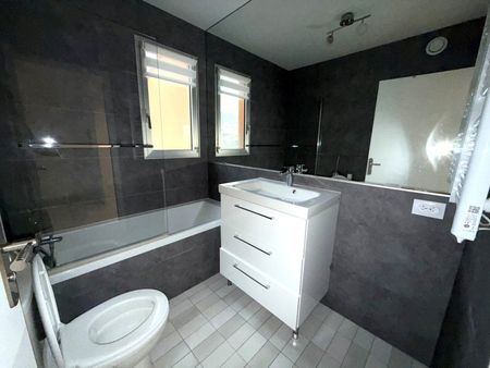 Appartement 2 Pièces 38 m² - Photo 2