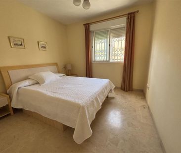 Ático de alquiler en Pasaje Jardin, 2, Centro - Photo 4