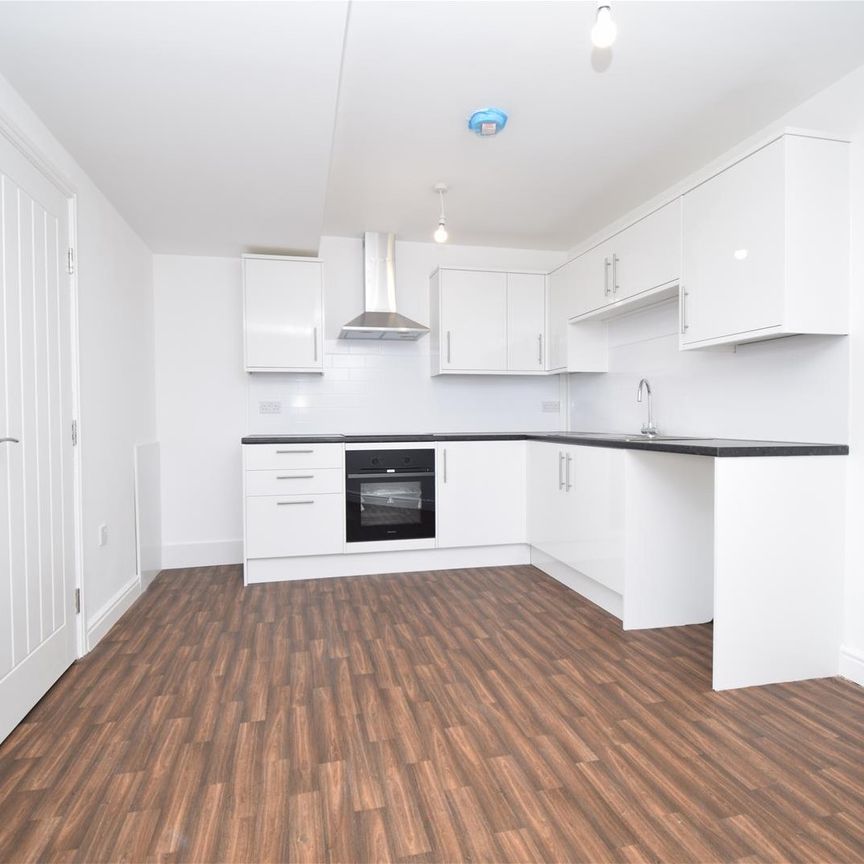 Two Bedroom Apartments, Northgate, Wakefield - Photo 1