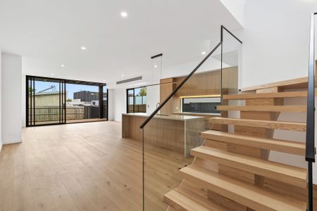 26A Cuthbert Street, Niddrie VIC 3042 - House For Rent | Domain - Photo 3