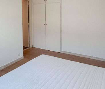 Appartement te huur in Sint-Idesbald voor € 800 met 2 slaapkamers - Photo 4