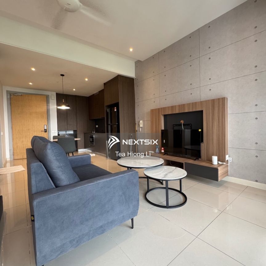 Grand Medini Residence - Photo 1