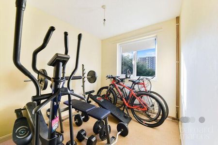 Cliffe Walk, Sutton - Photo 4