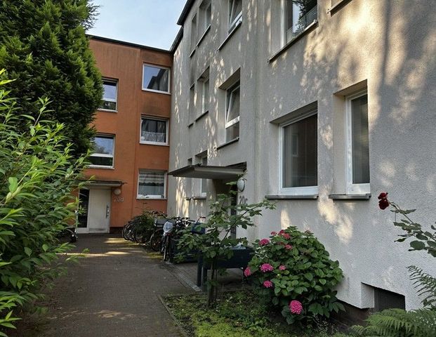 3-Zimmer-Wohnung mit Balkon im Grünen - Foto 1