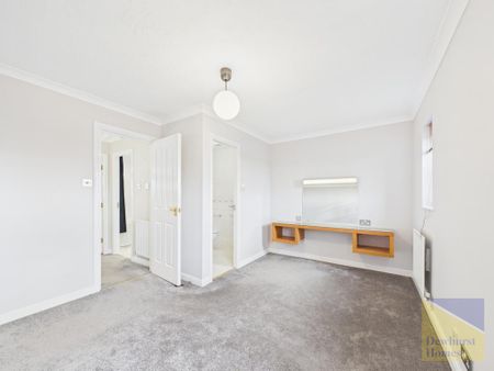 4 bedroom townhouse to rent - Photo 3