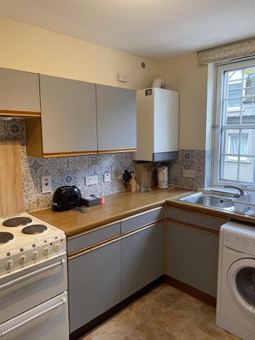 1 bedroom flat to rent - Photo 3