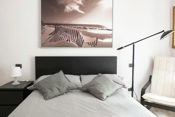 Via Pisanello, Milan, Lombardy 20146 - Photo 1