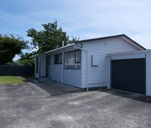 7b Cypress Grove, Paraparaumu - Photo 1