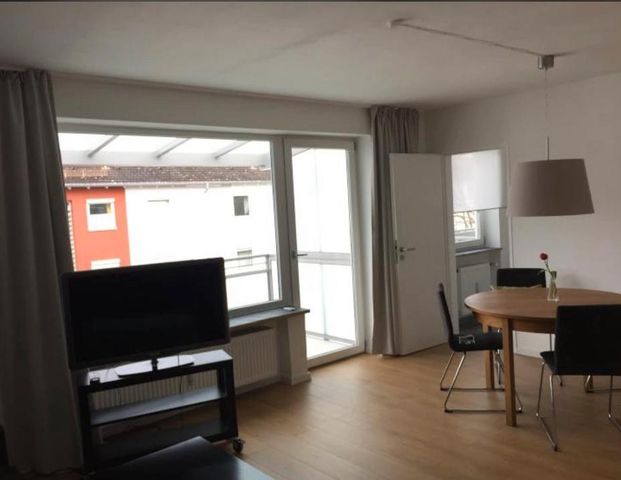 Möbliertes Apartment 40 qm mit Balkon - Photo 1