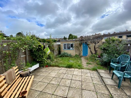Henrietta Gardens - Photo 1