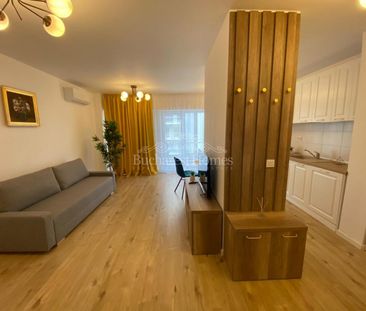 Modern One Bedroom by the Lake, East Floreasca - Photo 1