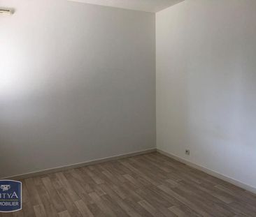 Location Appartement 2 pièces 54m² LAVAL 53000 - Photo 3