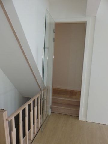 Instapklaar duplex in centrum Hove - Photo 3