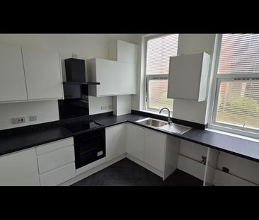 2 Bed Flat, Seymour Grove, M16 - Photo 4