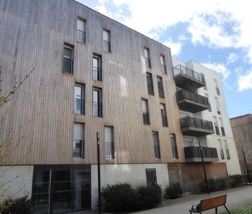 Location Appartement 3 pièces 66m² BORDEAUX 33300 - Photo 1