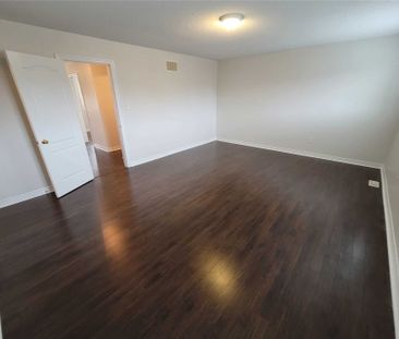 For Lease - 5 Bellcroft Lane, Markham, Ontario - Photo 5