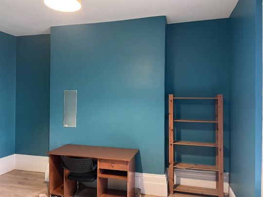 2 Bed Flat, Havelock Street, S10 - Photo 1