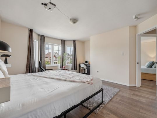 For Lease - 51 Cheevers Road, Brantford, Ontario - Photo 1