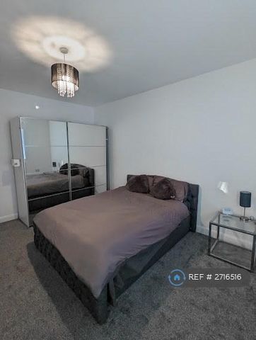 3 bedroom detached house to rent - Photo 4