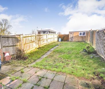 2 bedroom terraced house to rent - Photo 3