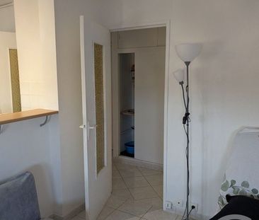 Appartement Studio à louer - Photo 1
