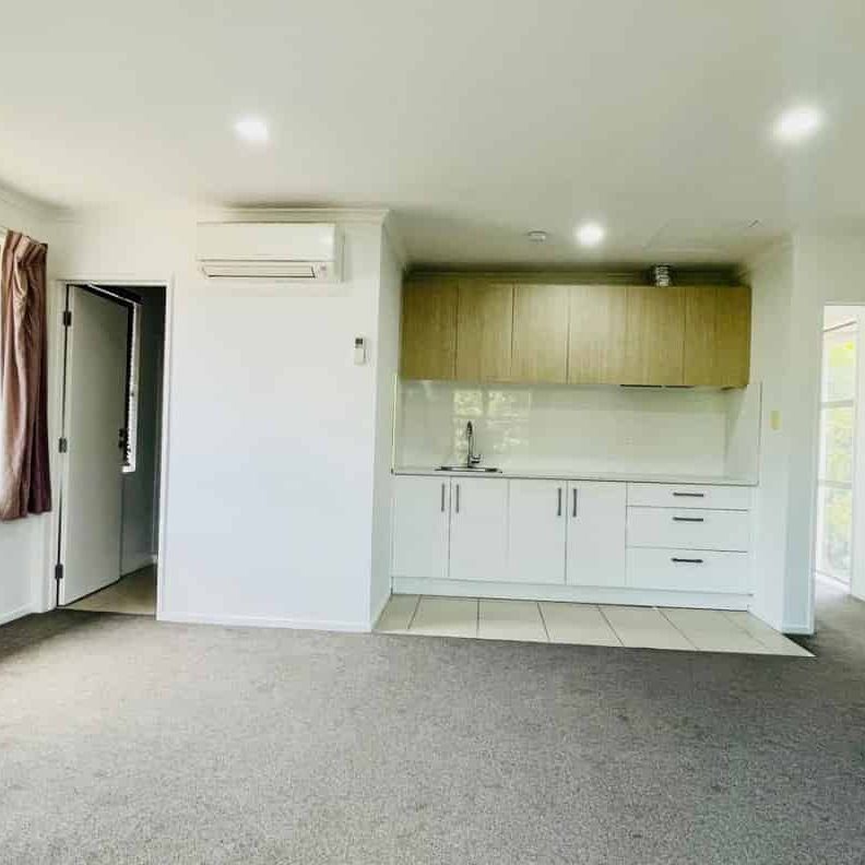 TAKANINI, 1 Bedroom - Photo 1