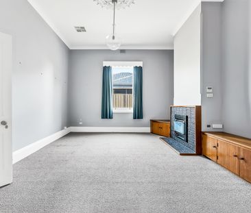 40 Annesley Avenue, Trinity Gardens SA 5068 - House For Rent | Domain - Photo 1