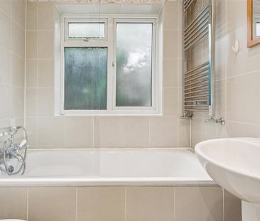 2 bedroom property to rent - Photo 5