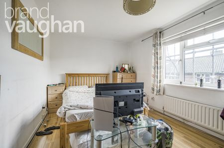 4 bedroom apartment to rent - Photo 4