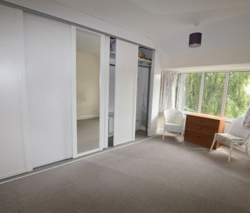 2 bedroom semi-detached house to rent - Photo 5