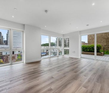 3 bedroom flat to rent - Photo 1