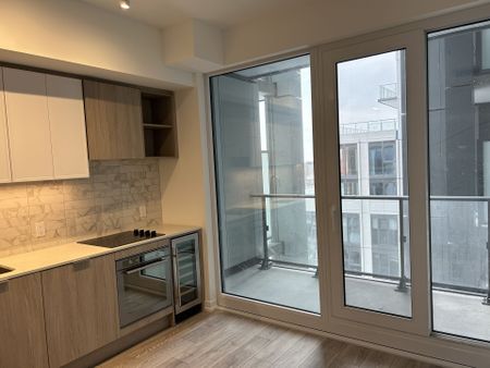 For Lease - 2020 Bathurst Street Unit# 739, Toronto, Ontario - Photo 4