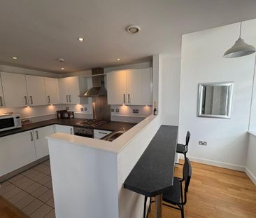 2 bedroom flat to rent - Photo 4