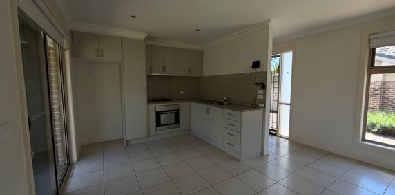 3/29-31 Ashley Street, Reservoir VIC 3073 - Photo 2