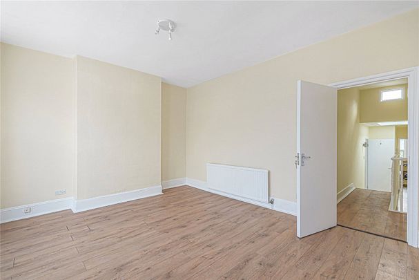 Frobisher Road, N8, London - Photo 1