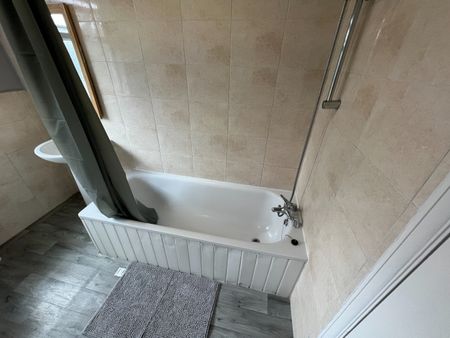 Room in a Shared House, Tokyngton Avenue, HA9 - Photo 5