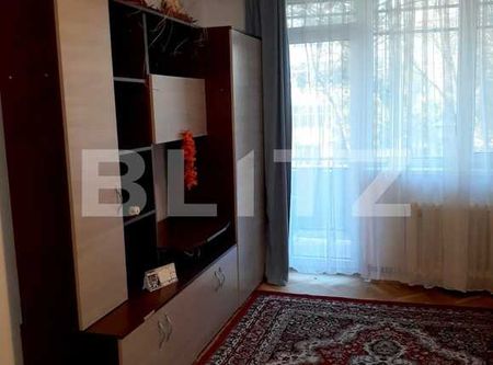 Apartament 2 camere, 55 mp, decomandat, zona strazii Slanic - Fotografie 3