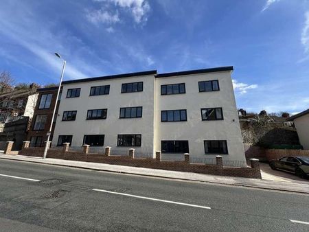 Hitchin Road, Luton, LU2 - Photo 3