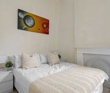 Petersham - Photo 3