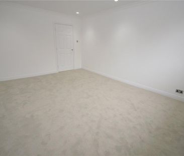 3 bedroom apartment to rent - Photo 4