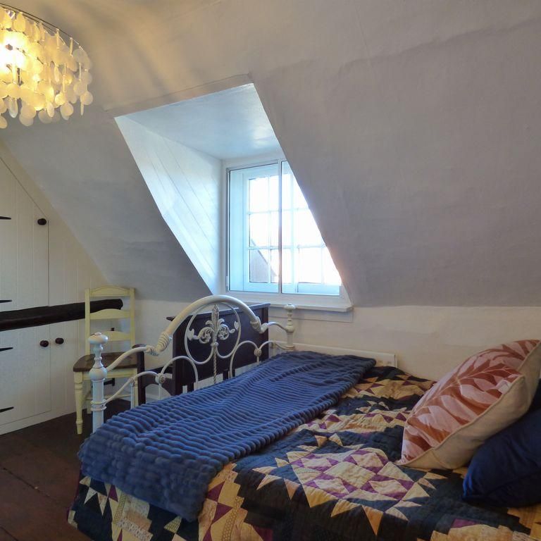 4 bedroom semi-detached house to rent - Photo 1