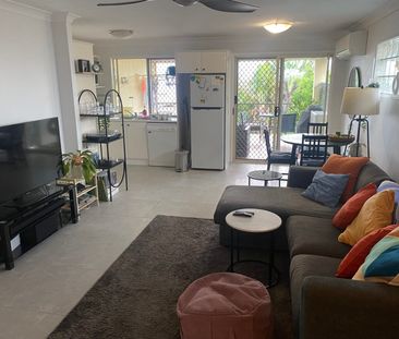Furnished room for rent - Photo 1