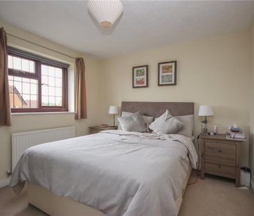 3 bedroom detached house to rent - Photo 4