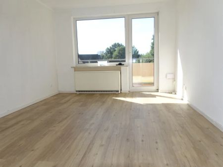 schöne, helle 3-Zi.-Whg. mit Balkon - Foto 2