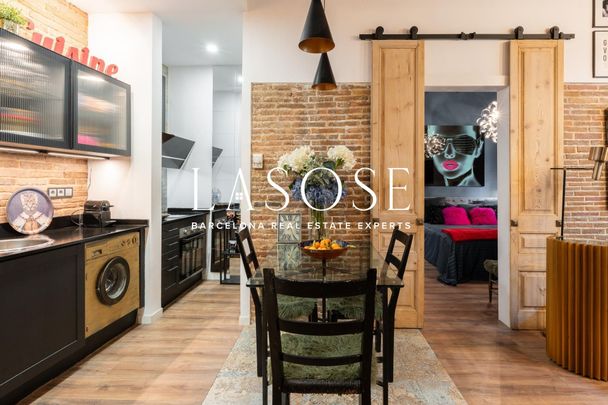 Apartamento de alquiler en Carrer Princesa, Sant Pere, Sta. Caterina i la Ribera - Photo 1