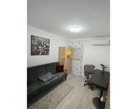 APARTMENT WITH 2 BEDROOMS AND 1 BATHROOM IN ALICANTE - Photo 2