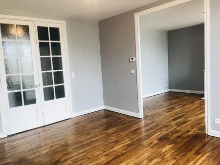 Location Appartement 3 pièces 82m² REIMS 51100 - Photo 2