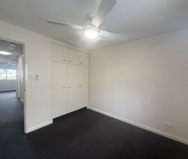 2/35 Morehead Street LAMBTON NSW 2299 - Photo 1