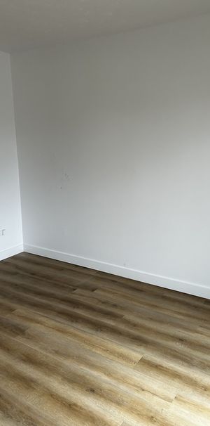 3 ½ à Louer – Sherbrooke | Disponible 1e - Photo 1