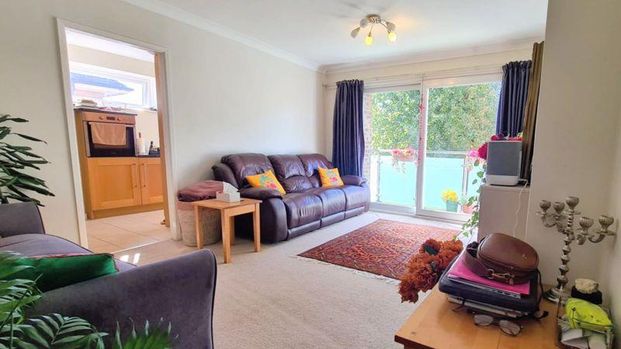 3 bedroom apartment to rent - Photo 1